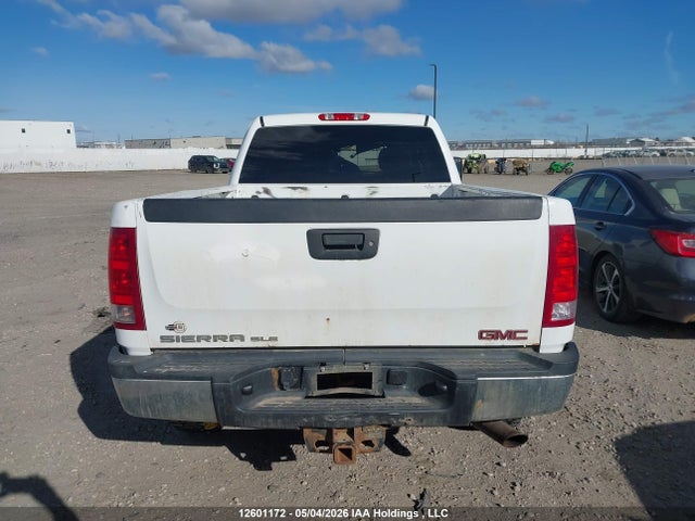 12601172 :رقم المزاد ، 1GT120CG0CF188396 vin ، 2012 Gmc Sierra 2500hd Sle مزاد بيع