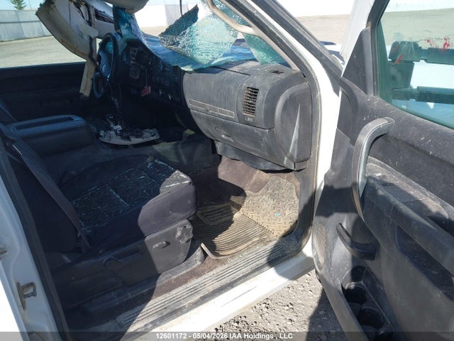 12601172 :رقم المزاد ، 1GT120CG0CF188396 vin ، 2012 Gmc Sierra 2500hd Sle مزاد بيع