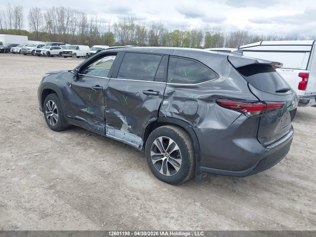 12601198 :رقم المزاد ، 5TDKBRCH7RS637261 vin ، 2024 Toyota Highlander Hybrid Hybrid مزاد بيع