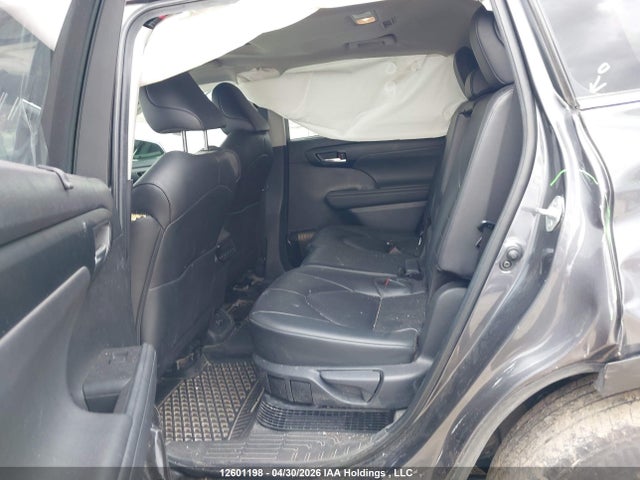 12601198 :رقم المزاد ، 5TDKBRCH7RS637261 vin ، 2024 Toyota Highlander Hybrid Hybrid مزاد بيع