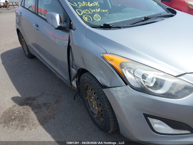 Продаж на аукціоні авто 2014 Hyundai Elantra Gt, vin: KMHD35LH7EU205608, номер лоту: 12601201
