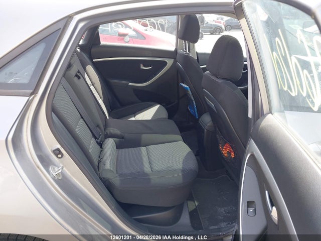 Продаж на аукціоні авто 2014 Hyundai Elantra Gt, vin: KMHD35LH7EU205608, номер лоту: 12601201