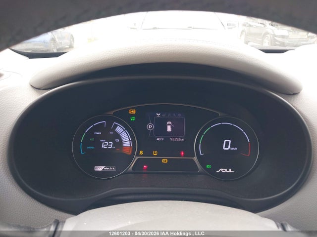 KNDJR3AE4H7021474 KIA SOUL EV