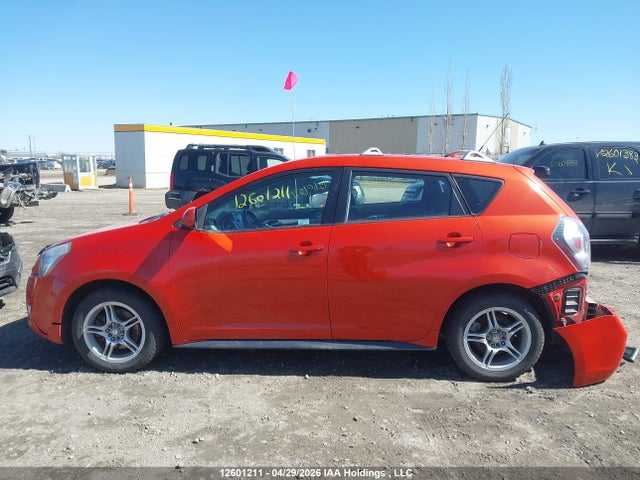12601211 :رقم المزاد ، 5Y2SM6E07AZ402975 vin ، 2010 Pontiac Vibe مزاد بيع