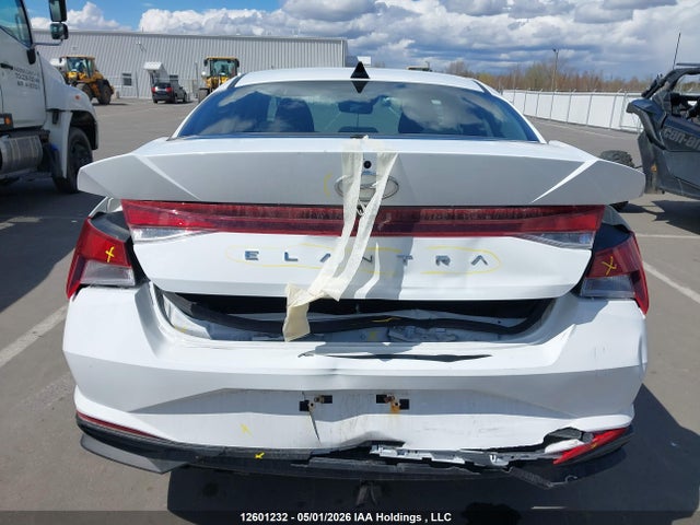KMHLM4AGXPU478042 Hyundai ELANTRA SEL