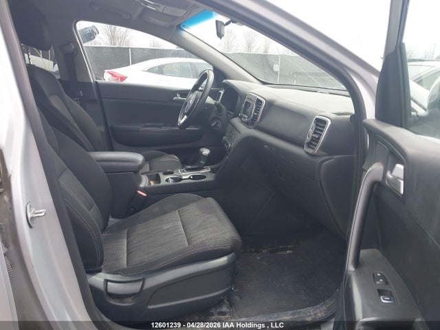 2017 Kia Sportage მანქანა იყიდება აუქციონზე, vin: KNDPM3ACXH7212503, აუქციონის ნომერი: 12601239