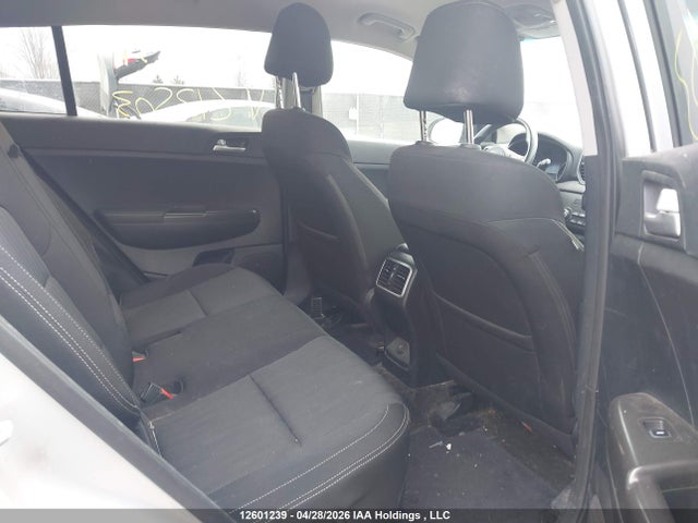 2017 Kia Sportage მანქანა იყიდება აუქციონზე, vin: KNDPM3ACXH7212503, აუქციონის ნომერი: 12601239