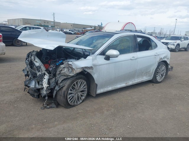 Продажа на аукционе авто 2018 Toyota Camry Xle, vin: 4T1B11HK7JU015909, номер лота: 12601244
