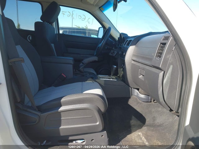 12601267 :رقم المزاد ، 1D8GU28KX7W653626 vin ، 2007 Dodge Nitro Sxt مزاد بيع