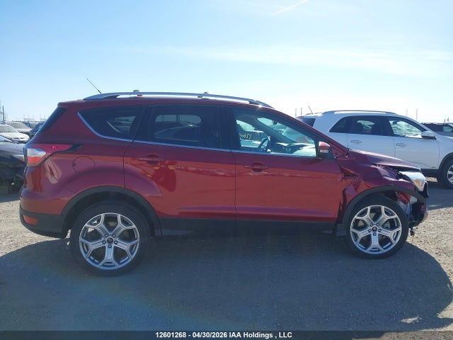 Продажа на аукционе авто 2017 Ford Escape Titanium, vin: 1FMCU9J97HUD00962, номер лота: 12601268