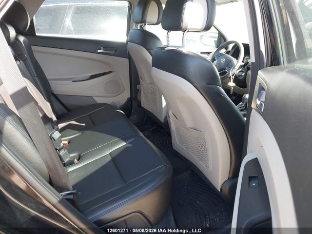 Aukcja sprzedaży 2017 Hyundai Tucson Se, vin: KM8J2CA47HU424261, numer aukcji: 12601271