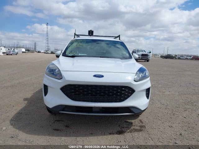 1FMCU9G68LUB83396 Ford ESCAPE SE