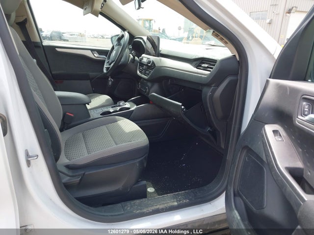 1FMCU9G68LUB83396 Ford ESCAPE SE