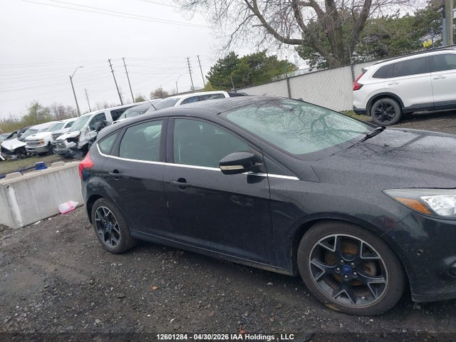 Продажа на аукционе авто 2012 Ford Focus Titanium, vin: 1FAHP3N23CL411816, номер лота: 12601284