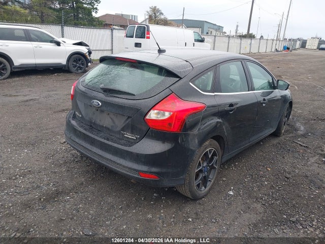 Продажа на аукционе авто 2012 Ford Focus Titanium, vin: 1FAHP3N23CL411816, номер лота: 12601284