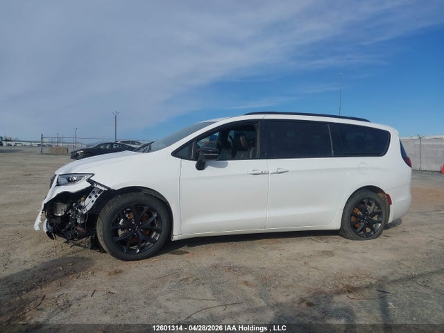 Продаж на аукціоні авто 2025 Chrysler Pacifica Limited, vin: 2C4RC1GG7SR532734, номер лоту: 12601314