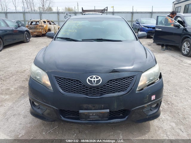 2010 Toyota Camry Se მანქანა იყიდება აუქციონზე, vin: 4T1BF3EK4AU077222, აუქციონის ნომერი: 12601332