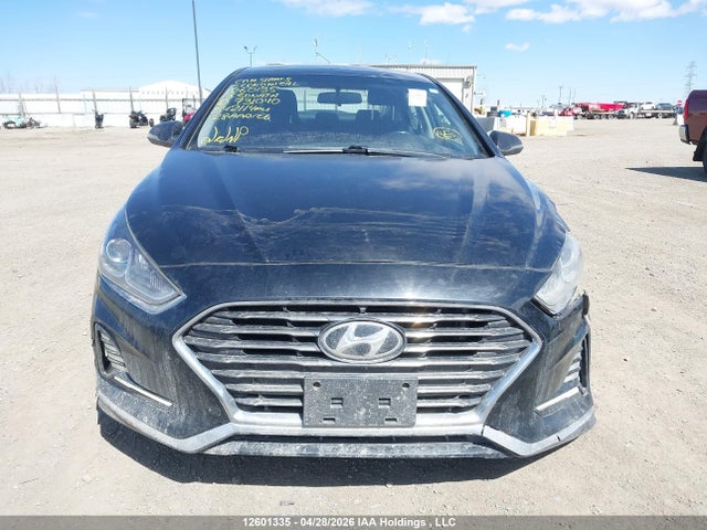 2019 Hyundai Sonata მანქანა იყიდება აუქციონზე, vin: 5NPE24AF5KH731040, აუქციონის ნომერი: 12601335