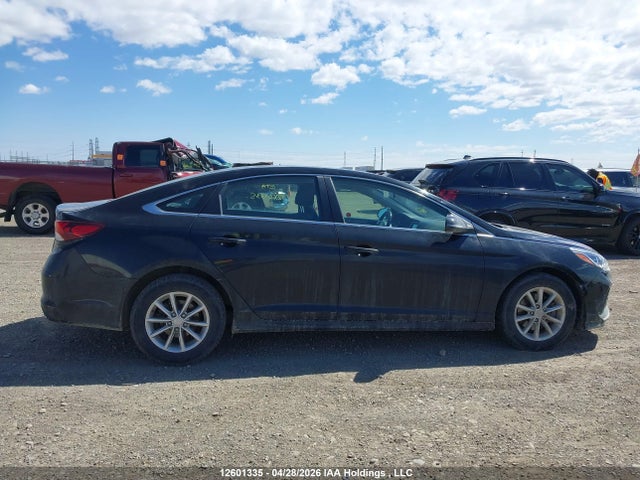 2019 Hyundai Sonata მანქანა იყიდება აუქციონზე, vin: 5NPE24AF5KH731040, აუქციონის ნომერი: 12601335