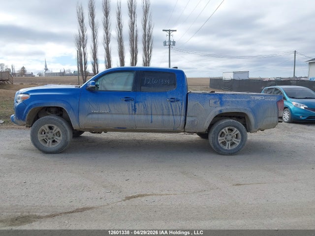 5TFDZ5BN8JX033933 Toyota Tacoma Dbl Cab/sr5/trd Sport/or