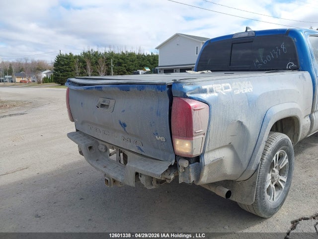 5TFDZ5BN8JX033933 Toyota Tacoma Dbl Cab/sr5/trd Sport/or