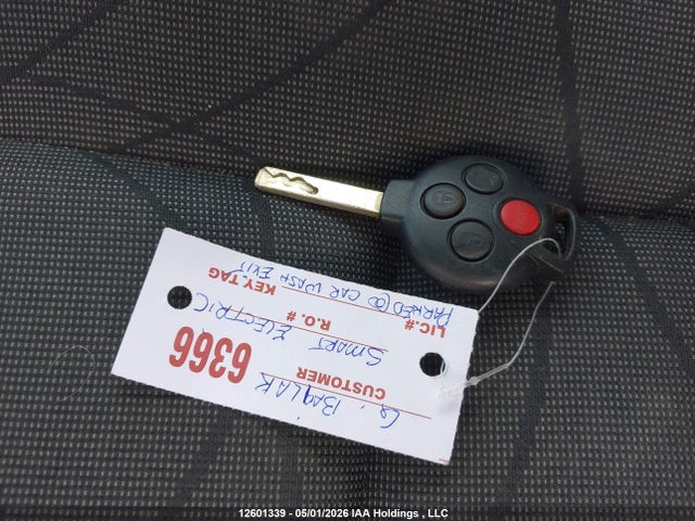 Smart Fortwo 2014 WMEEJ9AA3EK801601 Image 11
