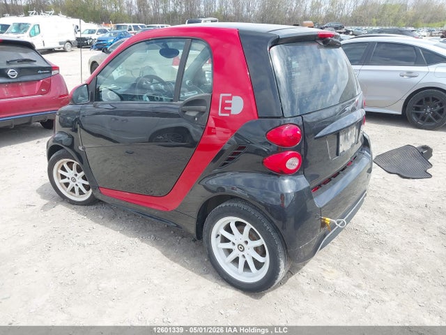 Smart Fortwo 2014 WMEEJ9AA3EK801601 Image 3