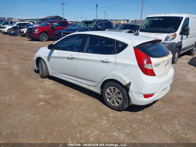 2016 Hyundai Accent Se მანქანა იყიდება აუქციონზე, vin: KMHCT5AE2GU245599, აუქციონის ნომერი: 12601349