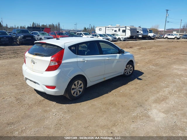 2016 Hyundai Accent Se მანქანა იყიდება აუქციონზე, vin: KMHCT5AE2GU245599, აუქციონის ნომერი: 12601349