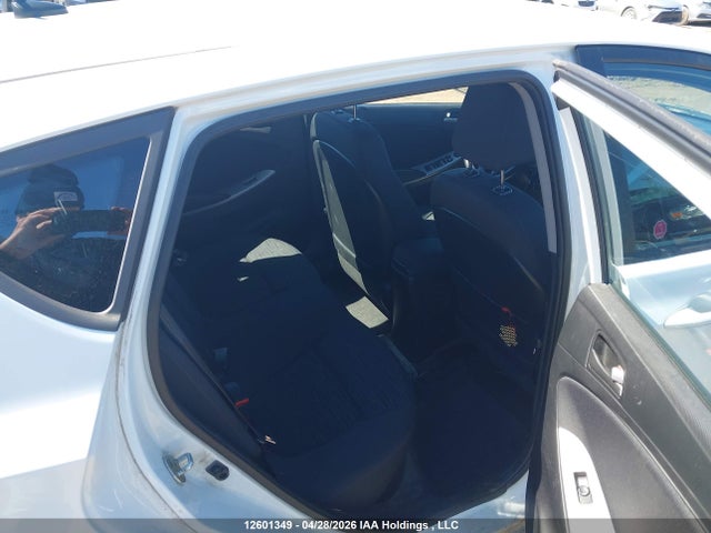 2016 Hyundai Accent Se მანქანა იყიდება აუქციონზე, vin: KMHCT5AE2GU245599, აუქციონის ნომერი: 12601349