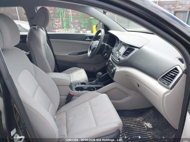 Продаж на аукціоні авто 2017 Hyundai Tucson, vin: KM8J2CA48HU552539, номер лоту: 12601354