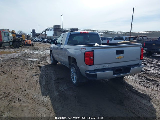 1GCVKPEC3JZ372232 Chevrolet Silverado 1500 Custom