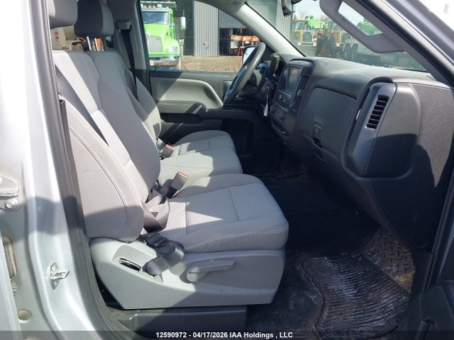 1GCVKPEC3JZ372232 Chevrolet Silverado 1500 Custom