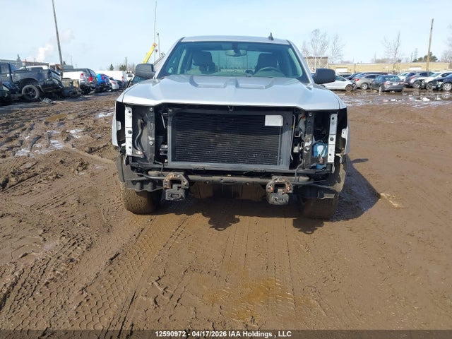 1GCVKPEC3JZ372232 Chevrolet Silverado 1500 Custom