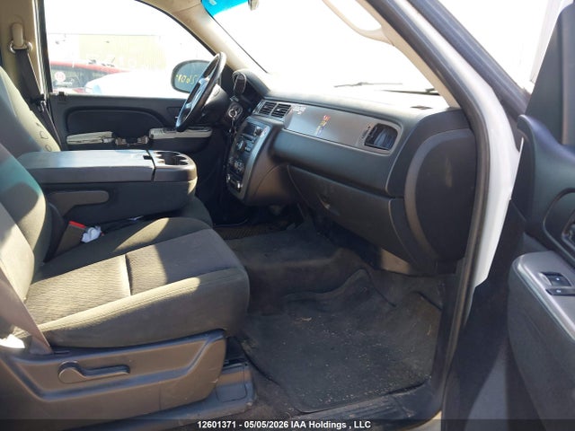 12601371 :رقم المزاد ، 1GNSKAE09ER121654 vin ، 2014 Chevrolet Tahoe Ls مزاد بيع