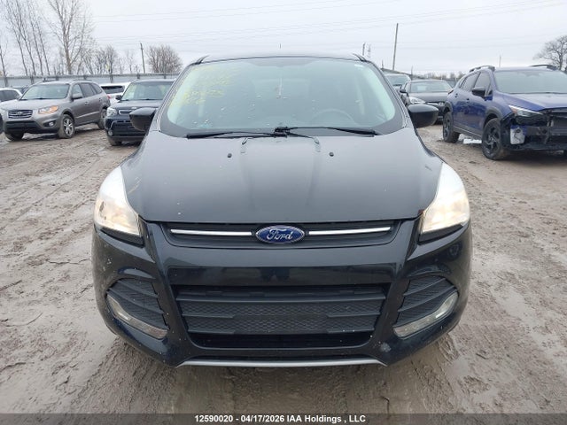 1FMCU0GX4FUA33892 Ford ESCAPE SE