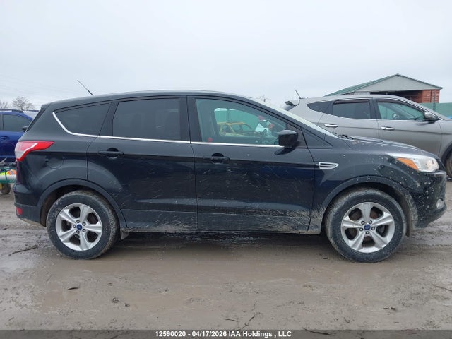 1FMCU0GX4FUA33892 Ford ESCAPE SE
