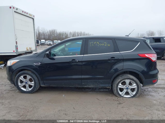 1FMCU0GX4FUA33892 Ford ESCAPE SE