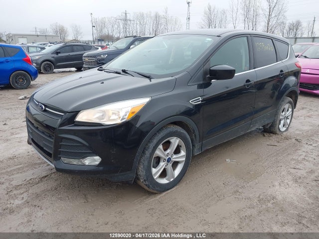 1FMCU0GX4FUA33892 Ford ESCAPE SE