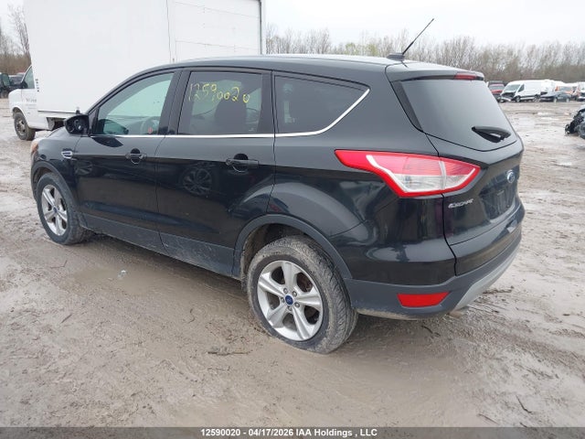 1FMCU0GX4FUA33892 Ford ESCAPE SE