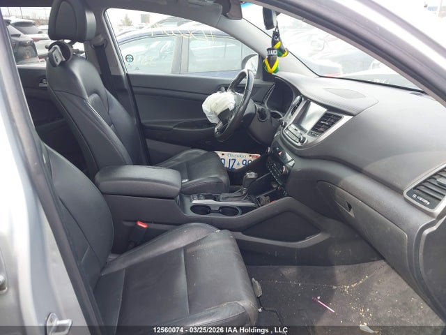 Aukcja sprzedaży 2017 Hyundai Tucson Luxury, vin: KM8J3CA41HU551312, numer aukcji: 12560074