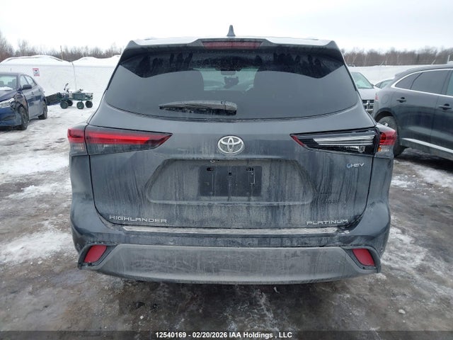 12540169 :رقم المزاد ، 5TDEBRCH5SS679401 vin ، 2025 Toyota Highlander Hybrid Limited مزاد بيع