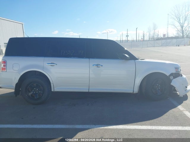 2013 Ford Flex Limited მანქანა იყიდება აუქციონზე, vin: 2FMHK6DT0DBD36137, აუქციონის ნომერი: 12582294
