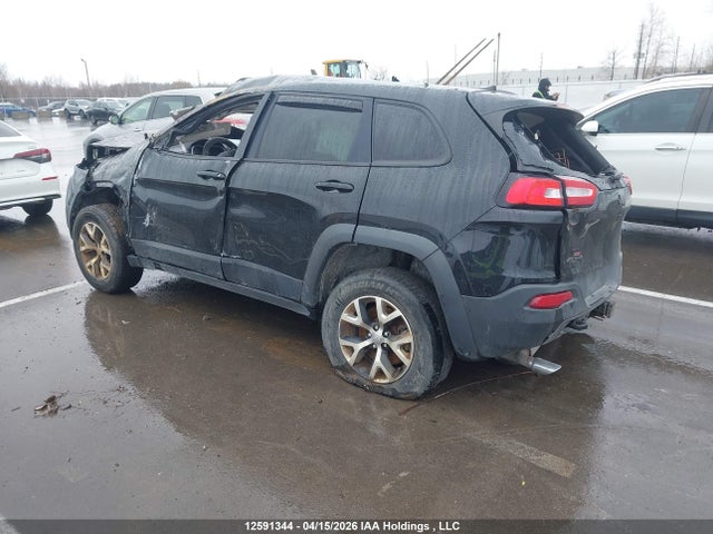 1C4PJMBS1GW377364 Jeep Cherokee Trailhawk