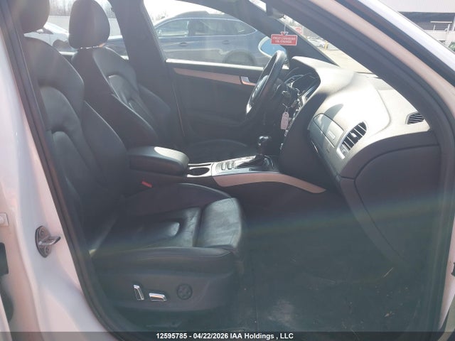 Продажа на аукционе авто 2015 Audi A4 2.0t Komfort Plus, vin: WAUBFCFL9FN000601, номер лота: 12595785