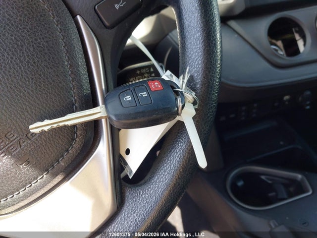 2018 Toyota Rav4 Le მანქანა იყიდება აუქციონზე, vin: 2T3BFREV0JW769563, აუქციონის ნომერი: 12601375