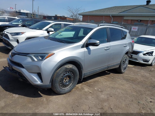 2018 Toyota Rav4 Le მანქანა იყიდება აუქციონზე, vin: 2T3BFREV0JW769563, აუქციონის ნომერი: 12601375