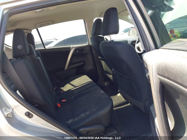 2018 Toyota Rav4 Le მანქანა იყიდება აუქციონზე, vin: 2T3BFREV0JW769563, აუქციონის ნომერი: 12601375