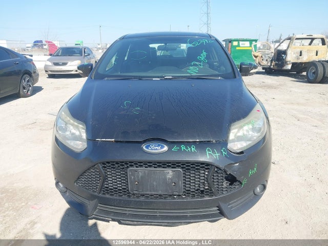 2013 Ford Focus St St მანქანა იყიდება აუქციონზე, vin: 1FADP3L94DL273526, აუქციონის ნომერი: 12596944