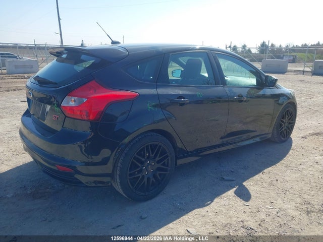2013 Ford Focus St St მანქანა იყიდება აუქციონზე, vin: 1FADP3L94DL273526, აუქციონის ნომერი: 12596944